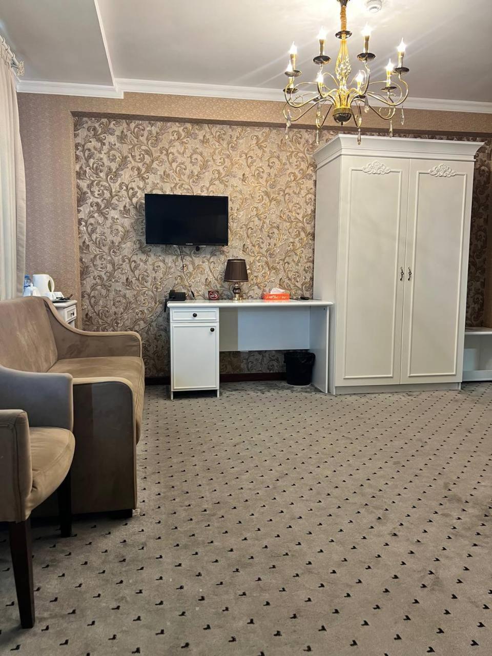 Orzu Hotel Namangan Zewnętrze zdjęcie