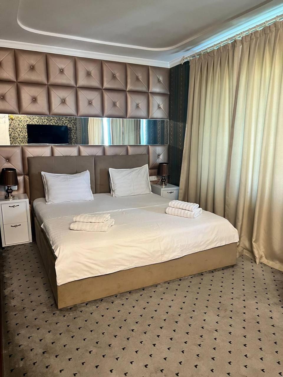 Orzu Hotel Namangan Zewnętrze zdjęcie